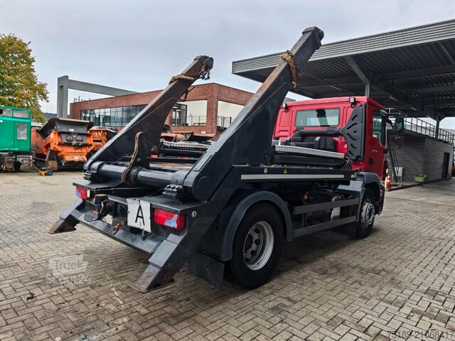 Portal arm system MAN TGM 18.290 4x2 Hyvalift NG2012 Taxi Absetzer