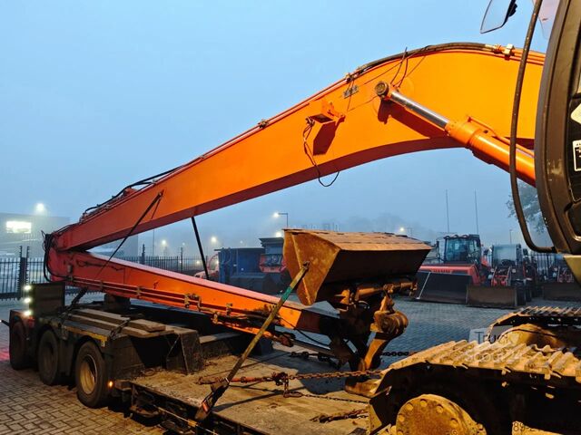 Pelle sur chenilles Hitachi ZX 250 LCN-5B Long Reach 18 Meter!