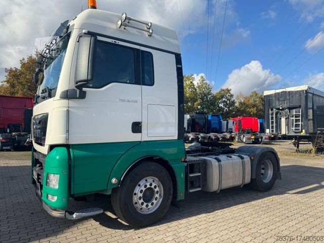 Standard trækkerunit MAN TGX 18.460 mit Standklimaanlage