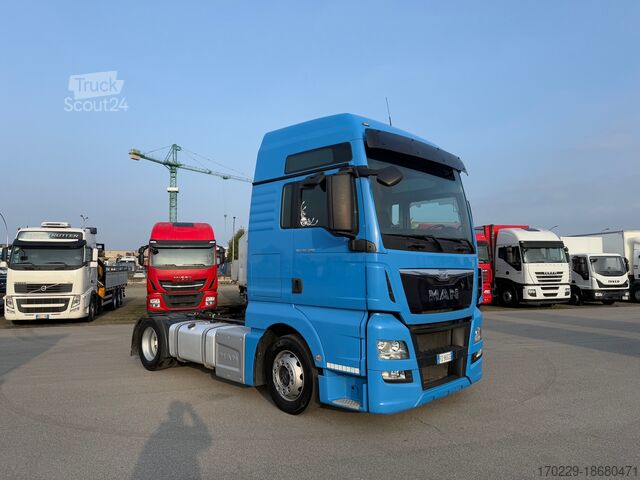 Standart traktör MAN TGX 18.480