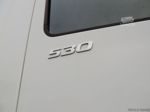 Standaard trekker DAF 106XF 530 Space Cab