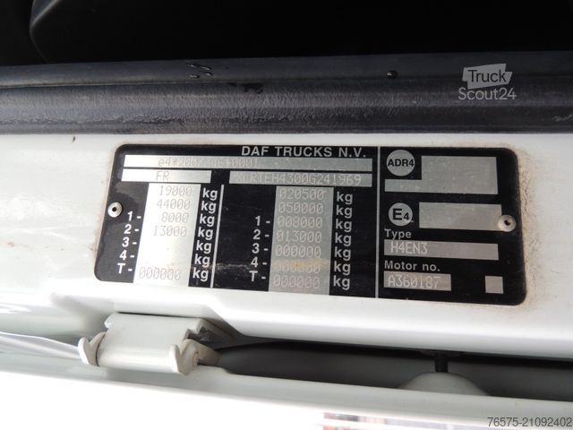 Standaard trekker DAF 106XF 530 Space Cab