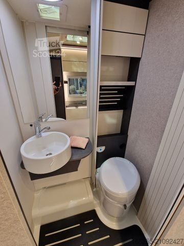 Caravana semiintegrada FORSTER 2026 Coupe 669 EB Automatik, 16" Alu, Driver Ass