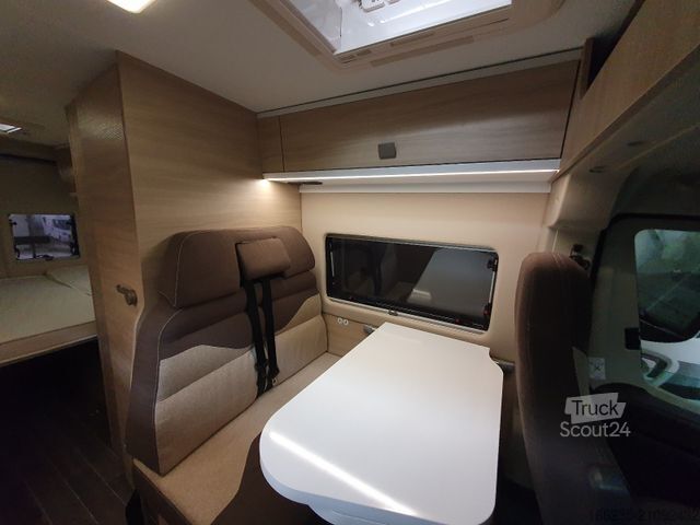 Autocaravana FORSTER Livin Up 599 HB, 16" Alufelgen
