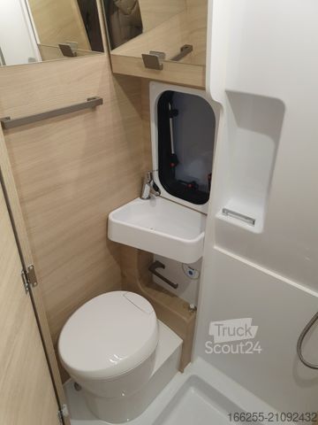 Autocaravana FORSTER Livin Up 599 HB, 16" Alufelgen