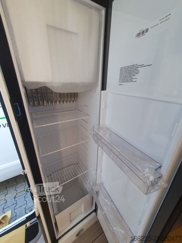 Caravana semiintegrada FORSTER T 745 EB Sondermodell