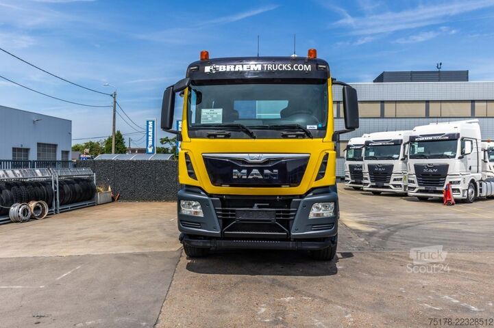 الهيكل مع كابينة السائق MAN TGS 49.400 10X4-6 BB