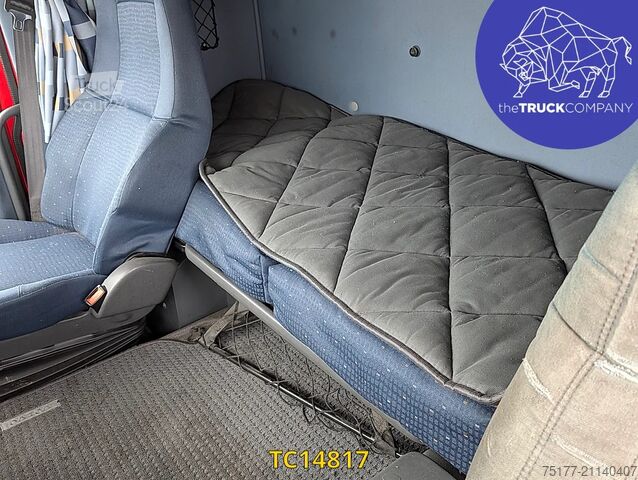 Transport de conteneurs Volvo FH 480