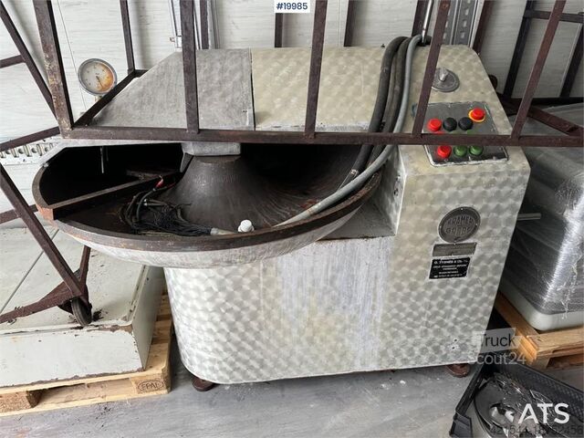 Maszyna budowlana Kramer & Grebe choppers w/ 230V cabinet