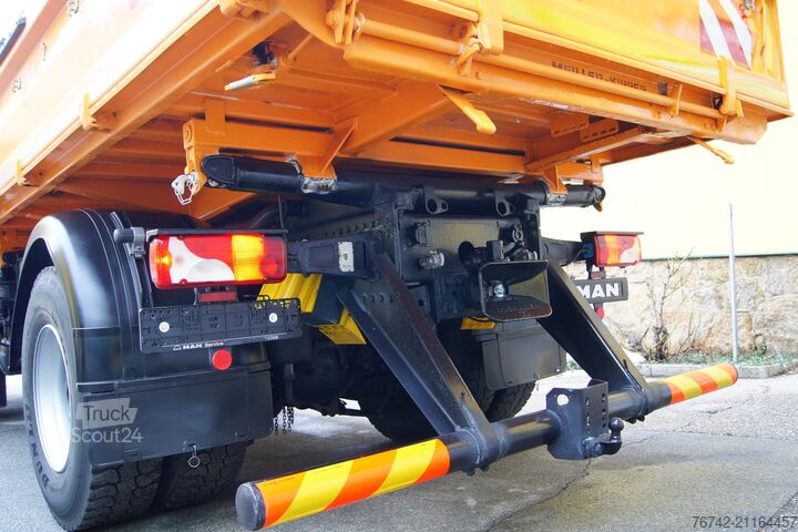 Gru montata su autocarro MAN TGS 18.320 BL 4x4 / ATLAS 75.2 / MEILLER / Winterdienst