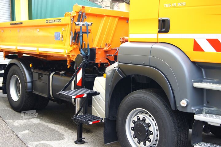 Gru montata su autocarro MAN TGS 18.320 BL 4x4 / ATLAS 75.2 / MEILLER / Winterdienst