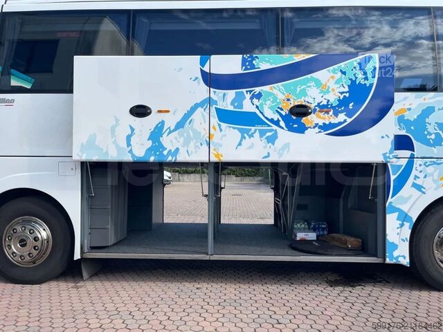 Autocar de turismo Barbi Galileo HD