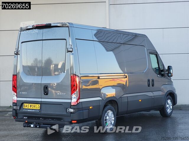 Advanced Emergency Braking System. Lane Assist. Speed Warning. Moving Off Information System. Intell Iveco Daily 35S21 Automaat 2025 model L3H2 Trekhaak T...