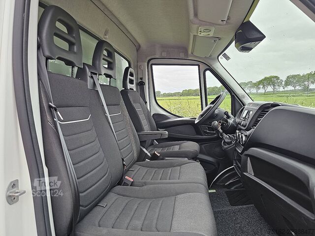 Bakwagen IVECO DAILY 35C16 Bakwagen 3.0Ltr AC!