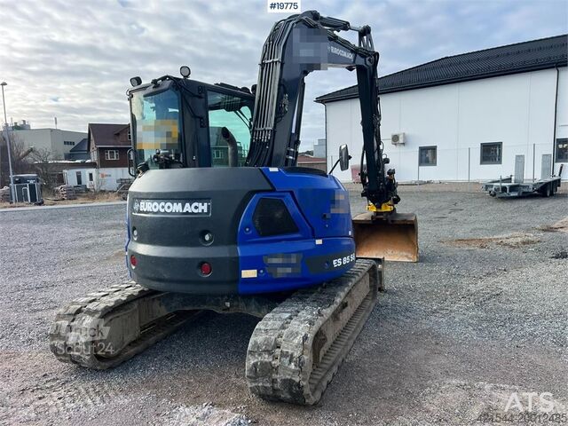 Grävmaskin med larvband Euromach ES 85 SB4
