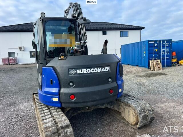 Grävmaskin med larvband Euromach ES 85 SB4