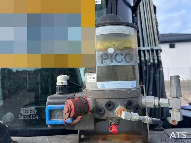 Grävmaskin med larvband Euromach ES 85 SB4