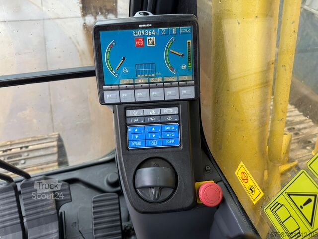 Crawler excavator Komatsu HB215LC-1 HB