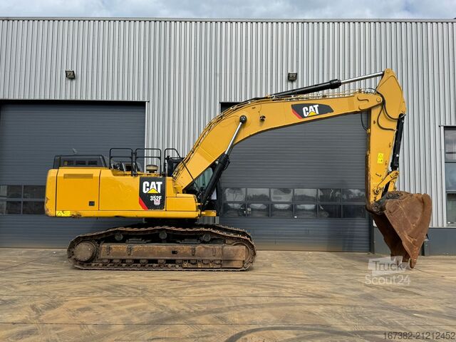 Crawler excavator Caterpillar 352F