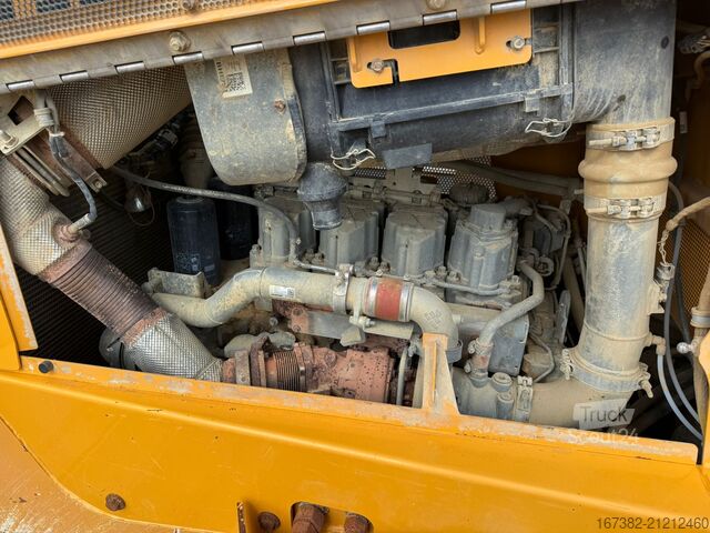 Levelling machine Liebherr PR736 LGP | PAT Blade