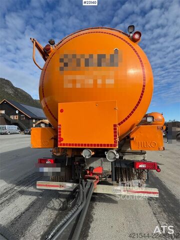  Scania R650 8x4 Bulk Truck with Bulk Trailer – Jilko Body