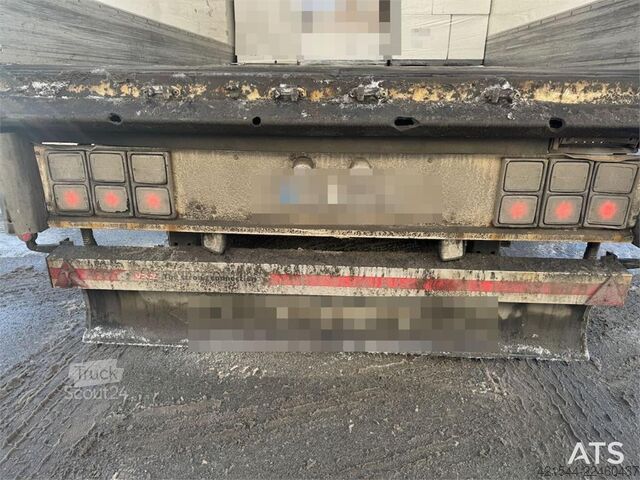  HFR cabinet semi-trailer with Thermo King refrigeratio