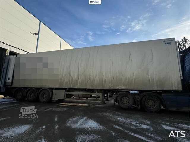 Jäähdytetyt/pakastetut kuljetukset HFR cabinet semi-trailer with Thermo King refrigeratio