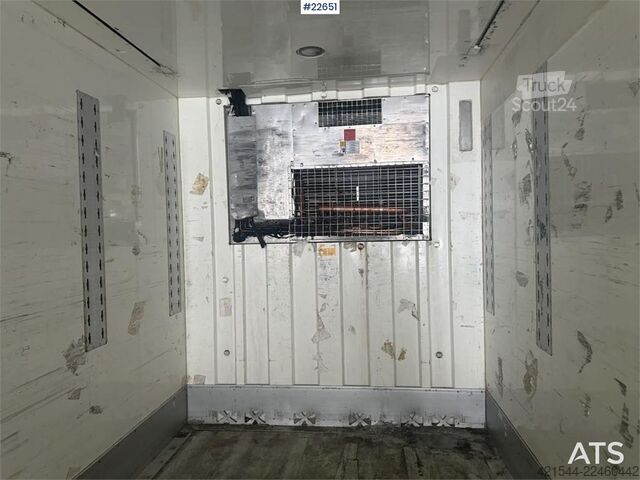  HFR Cabinet semi with Thermo King unit