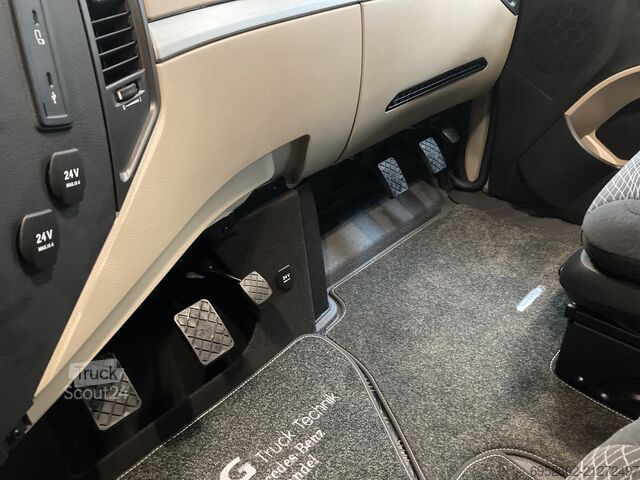 Değiştirilebilir kasalı kamyon MB Actros 2643 Fahrschul-Lkw Actros 2643