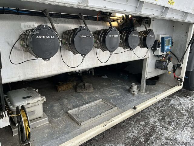 Remorcă cisternă Stokota 3 AXL/E