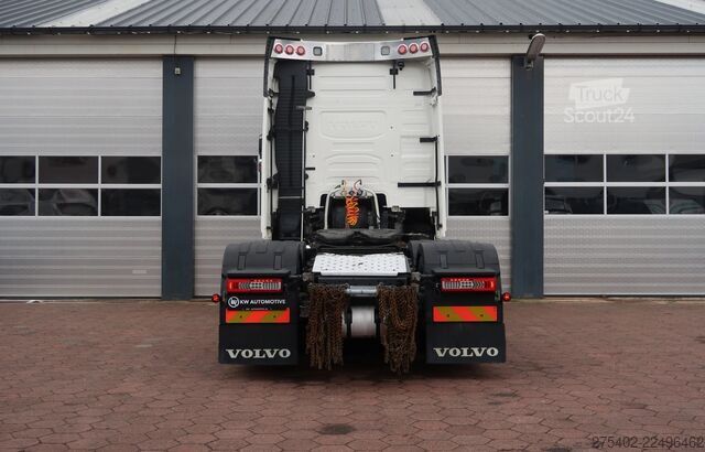 Standard-SZM Volvo FH 16.750 6X4T/ FULL AIR/ RETARDER/ LIFTING AXLE