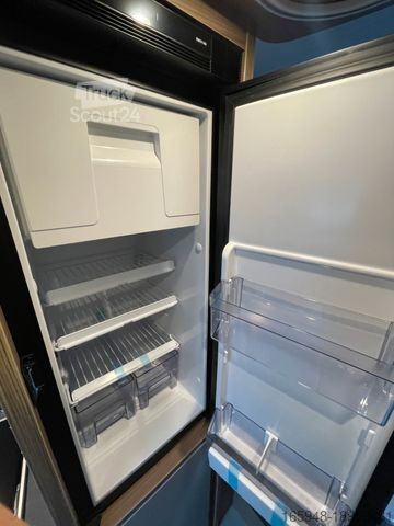 Camping-car PÖSSL Roadcruiser*Premium Komfort*LED*Rahmenfenster*