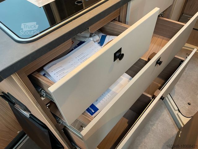 Bobil PÖSSL Roadcruiser*Premium Komfort*LED*Rahmenfenster*