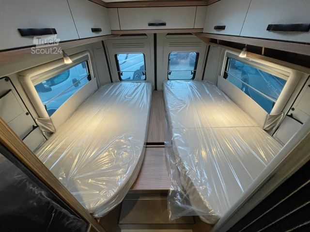 Bobil PÖSSL Roadcruiser*Premium Komfort*LED*Rahmenfenster*