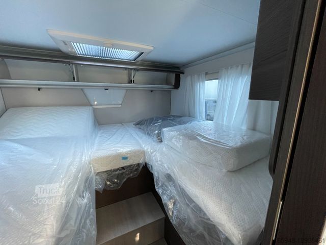 Autorulotă semi-integrată ADRIA Matrix Supreme 670 SL*Safey+Style*Leder*Mj.2025*