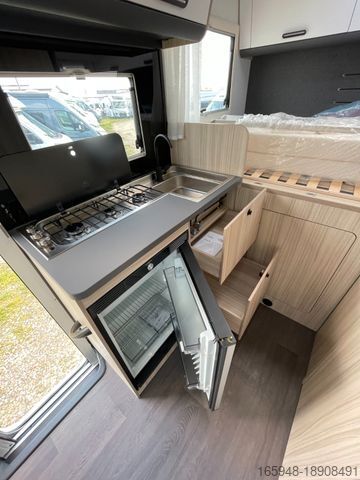 Кемпер с алковен SUNLIVING A 60 SP *ganze Familie auf 5,99 m"