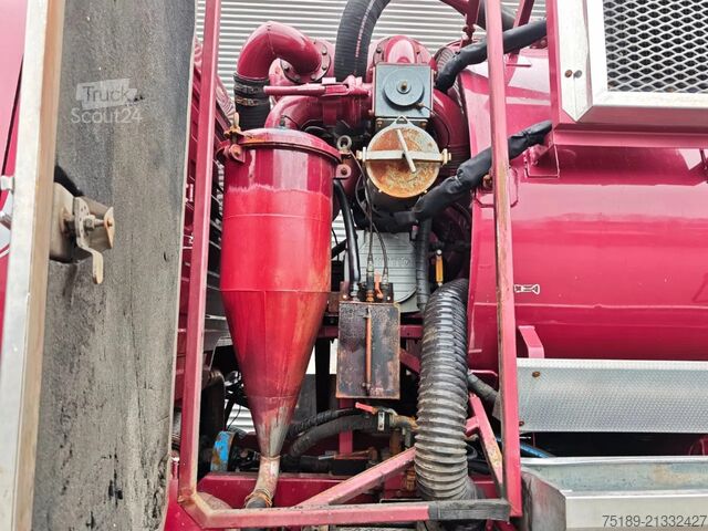 Imuajoneuvo Mercedes-Benz Axor 1833 4x2 Fico 3P