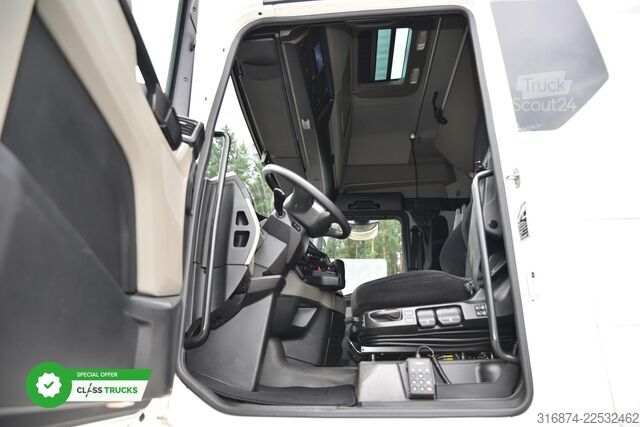 Standard nyergesvontató MAN TGX 18.470 GX