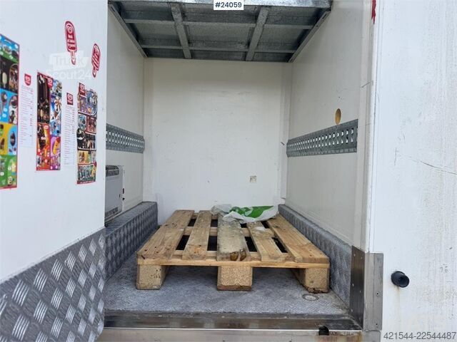 Koffert Mercedes-Benz Axor Fish Truck (Box Truck)