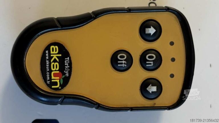 Tipp Wielton NW-3 / weight 6.2 t / cap.38m3/ 30 units