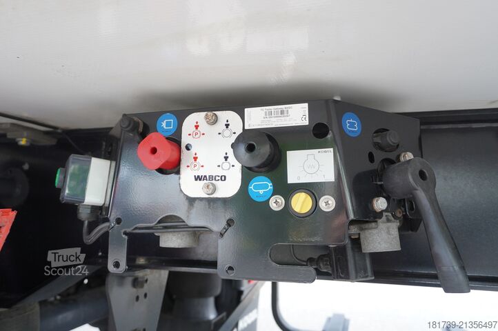 Soğutmalı yarı römork Kögel S24 refrigerator semi-trailer / 2023