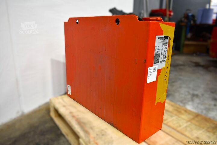 šakinio krautuvo baterija GRUMA 24 Volt 3 PzS 375 Ah