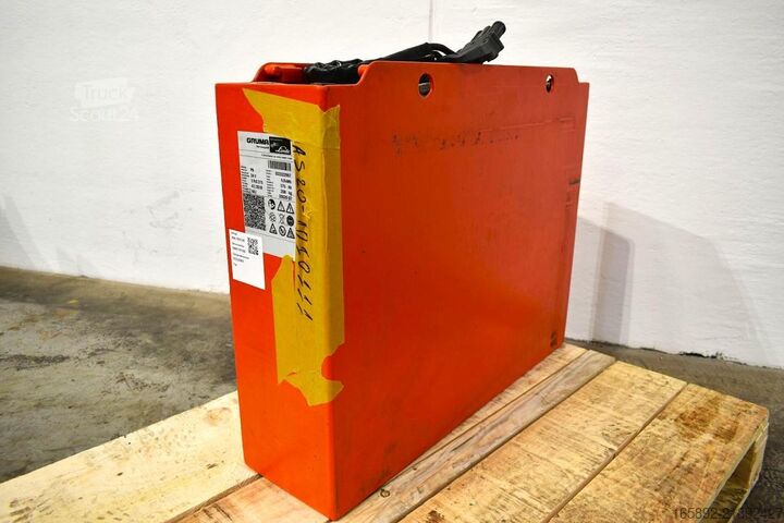 šakinio krautuvo baterija GRUMA 24 Volt 3 PzS 375 Ah