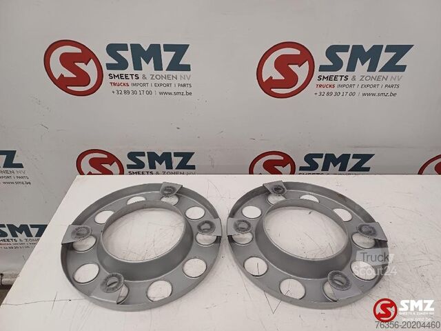 Reifen Volvo Occ set wieldoppen 22.5