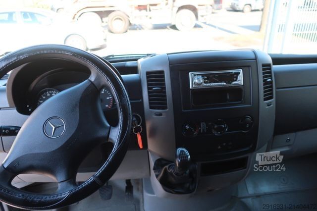 Furgão de teto alto MERCEDES-BENZ Sprinter II Kasten 210 CDI / Nr. 174