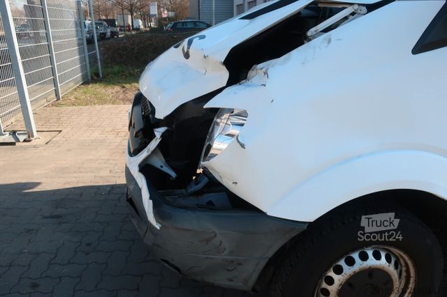 Furgão de teto alto MERCEDES-BENZ Sprinter II Kasten 210 CDI / Nr. 174