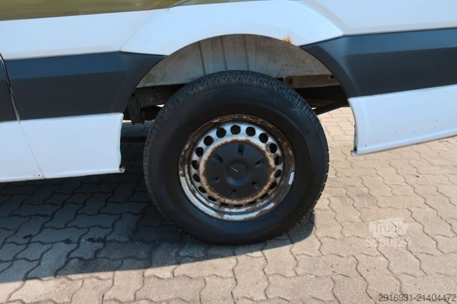 Furgão de teto alto MERCEDES-BENZ Sprinter II Kasten 210 CDI / Nr. 174