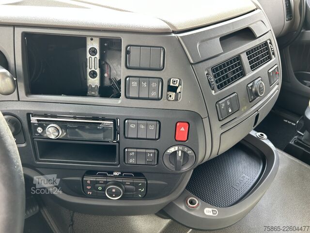 Volume SCM DAF XF 450 FT SC / 888 dkm / Tacho V2 / 2 Tanks / S...