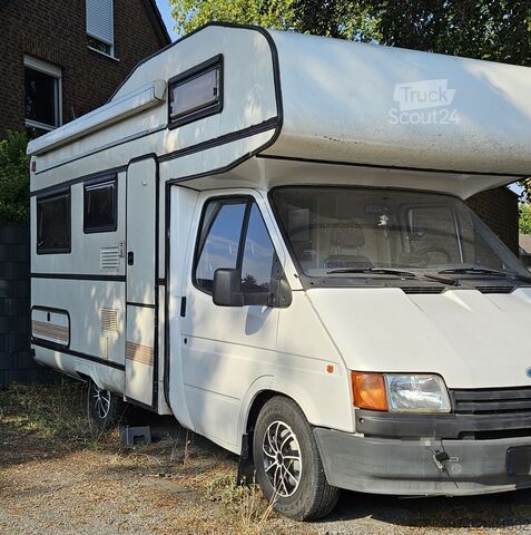 Autorulotă cu alcovă Ford Transit