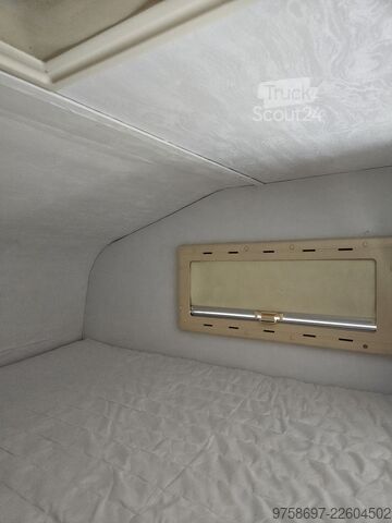 Autorulotă cu alcovă Ford Transit